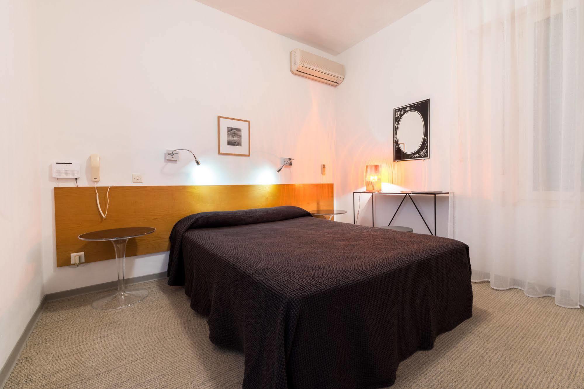 Hotel Cala Di L'Oru LʼÎle-Rousse Εξωτερικό φωτογραφία